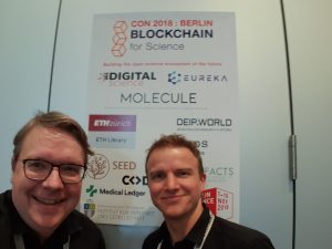 Lambert (links) und Konrad (rechts) auf der BFSCon 2018 in Berlin